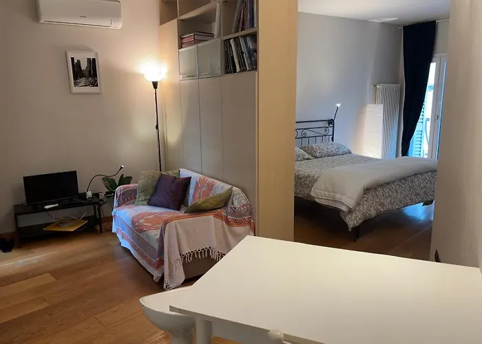 Sam\'S Central & Cosy Studio Apartment By The Old Town
